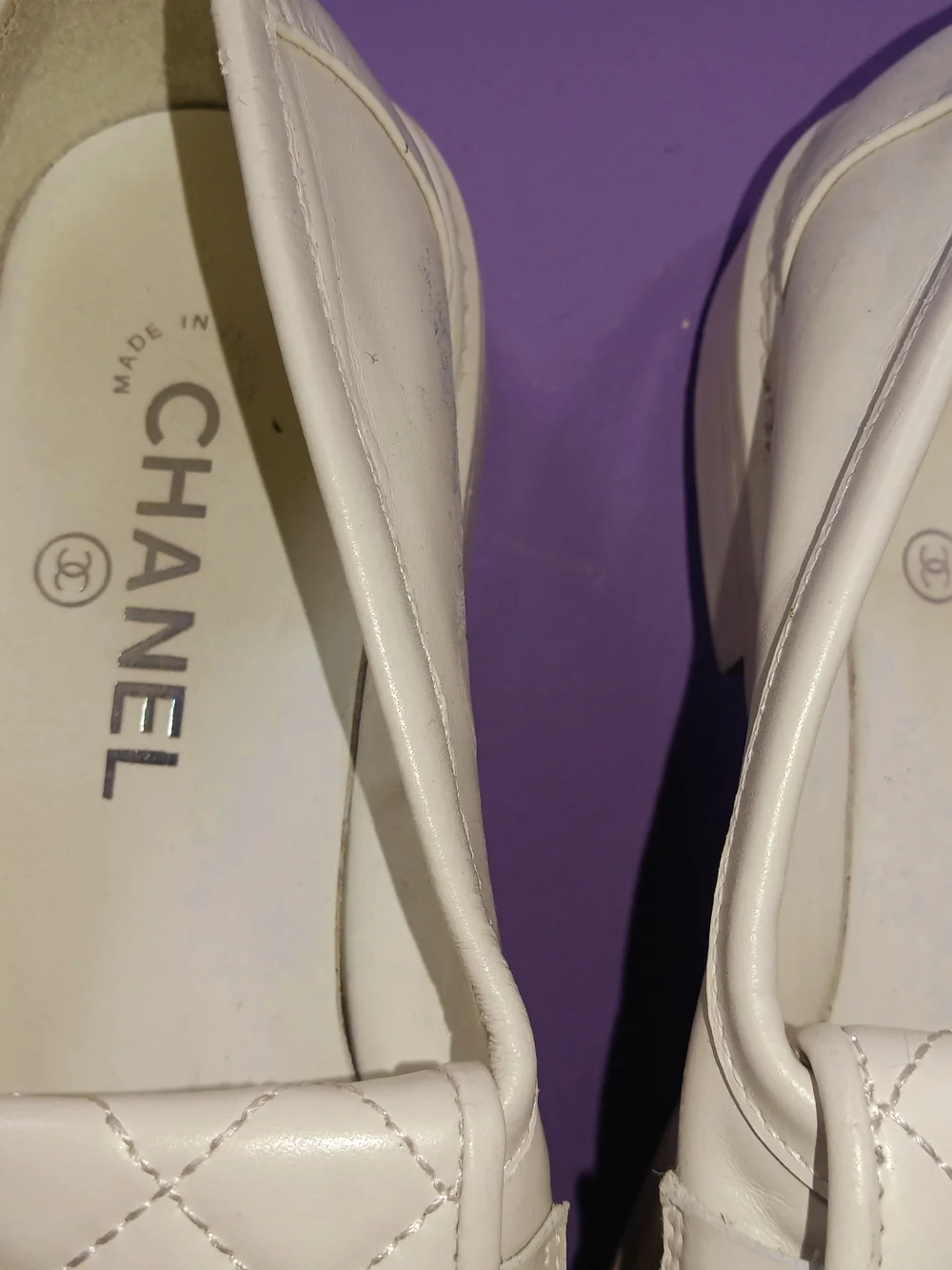 CHANEL White Quilted Leather Men’s Loafers with Silver CC Hardware